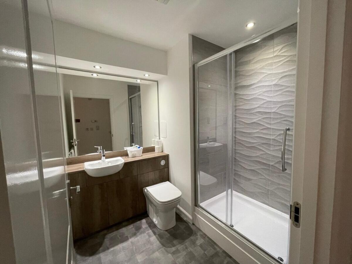 בישופטון 2 Bedroom Luxury Flat In Quiet Village Of Bishopton מראה חיצוני תמונה